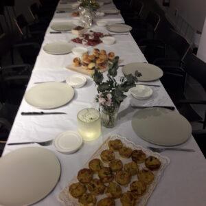 Tables dressées pour un gala à Barcelone