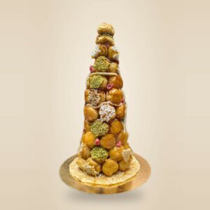 Pièce montée en choux maison, nougatine et caramel, Poc a Pots Barcelone